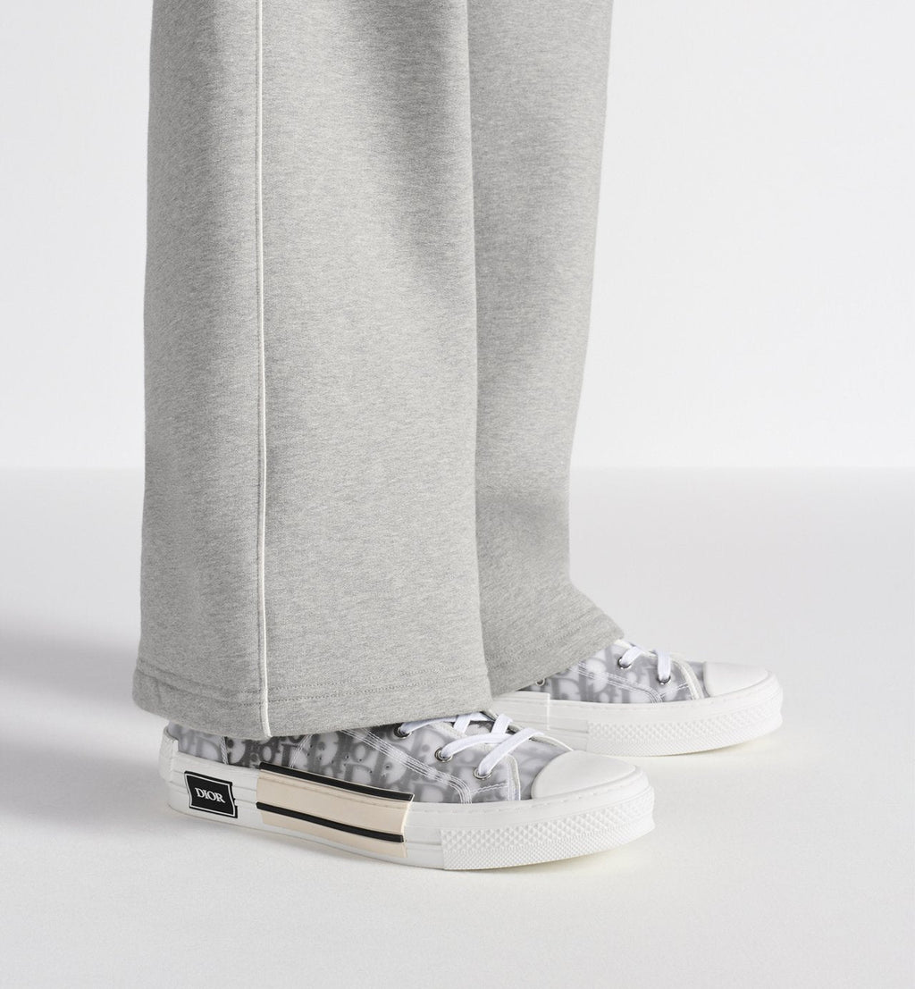 Sneaker 23