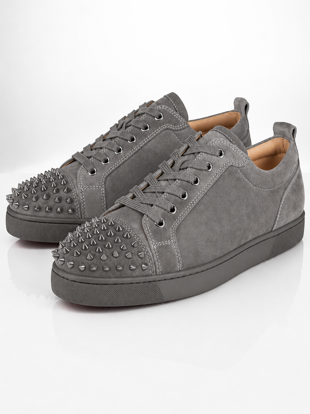 Spike Sneaker "Lou"